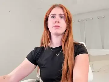 Stripchat Free Porn Cam of aus_queen