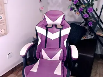 Stripchat Free Porn Cam of samantha_baby_