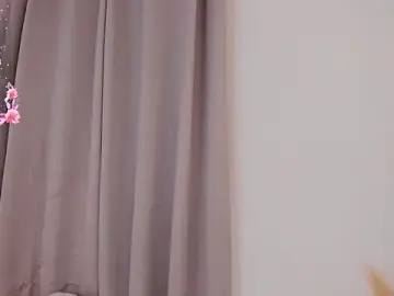 Stripchat Nude Webcam of roxie_gates_