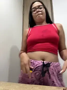 Stripchat Watch Live Sex Cams of Karla-sexy01