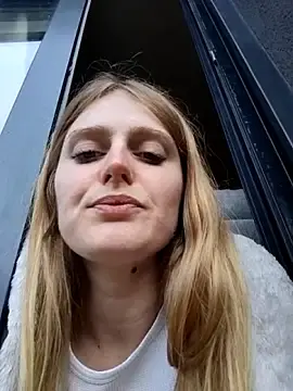 Stripchat Free Porn Cam of tuny_x