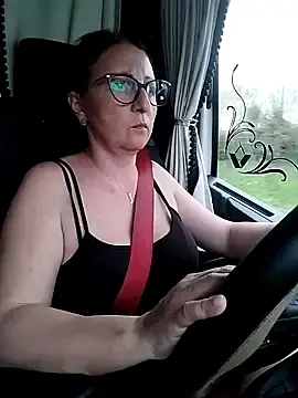 Stripchat Free Porn Cam of Milfa_nimfomana