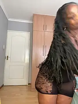 Stripchat Free Porn Cam of HugeMassiveBooty
