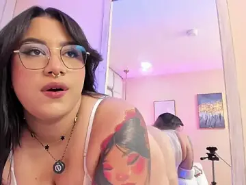 Stripchat Live Sex Cam of elizavenus