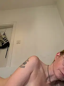 Stripchat Adult Video Chat of jannis1992