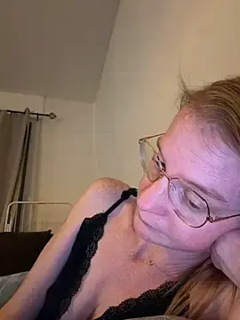Stripchat Live Sex Cam of jannis1992