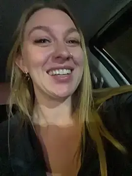 Stripchat Live Sex Cam of Sweet___Emily