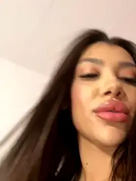 Stripchat Best live sex cam show of NatyDesiree