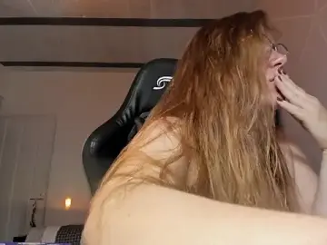 Stripchat Free Porn Cam of tamy_shine87