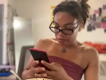 Stripchat Best live sex cam show of zahrabliss