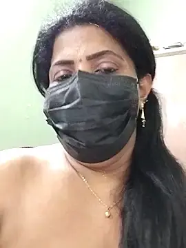 Stripchat Sex Cam of abinaya26