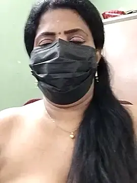Stripchat Live Sex Cam of abinaya26