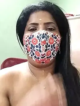 Stripchat Live Sex Cam of abinaya26