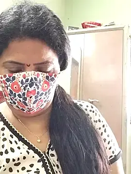 Stripchat Sex Cam of abinaya26