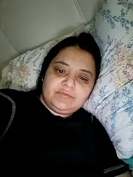 Stripchat Live Sex Cam of sarahhh1987