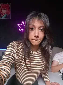 Stripchat Free Porn Cam of Kiscsillagg