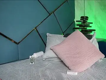 Stripchat Free Porn Cam of ammy_durand