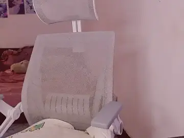 Stripchat Live Sex of _Uiii