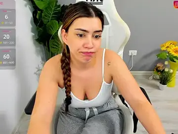 Stripchat Sex Cam of EveEvian