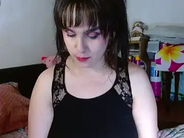 Stripchat Free Porn Cam of collette_beaufoy_