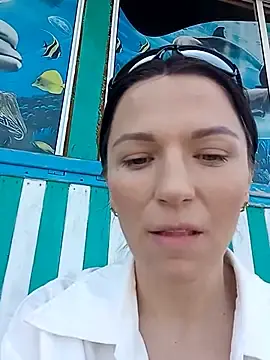 Stripchat Live Sex of Brilliant-Queen1