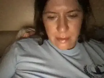 Stripchat Sex Cam of HYPHYtype