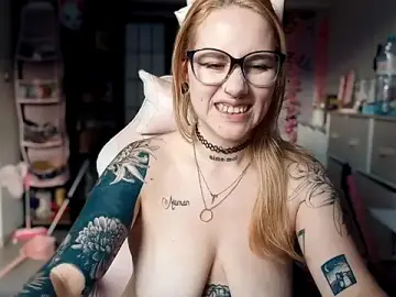 Stripchat Live Sex of sullye