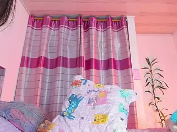 Stripchat Sex Cam of CamilaVenz