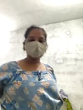 Stripchat Free Live Porn of MaaliiiPonuTamil