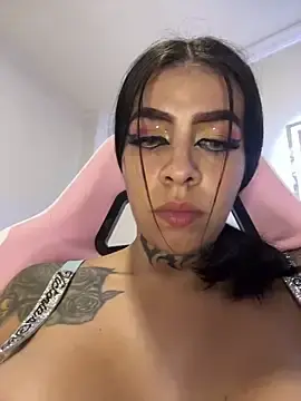 Stripchat Sex Cam of TRIOGOALS3