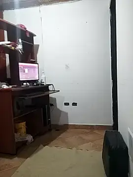 Stripchat Live Sex of Daphne_girlsex