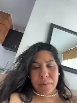 Stripchat Free Live Porn of downsonMia