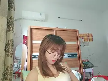 Stripchat Live Sex of Lili_666