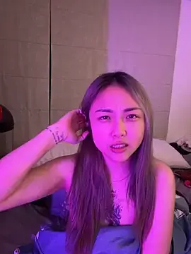 Stripchat Live Sex Cam of tw_feibaby