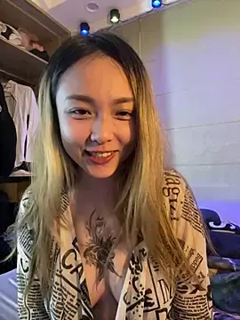 Stripchat Sex Cam of tw_feibaby