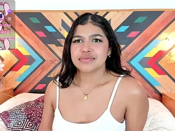 Stripchat Live Sex Cam of NaiirobiSwan
