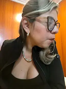 Stripchat Best live sex cam show of _Cata-Office1
