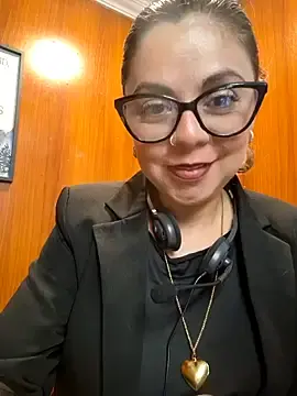 Stripchat Watch Live Sex Cams of _Cata-Office1