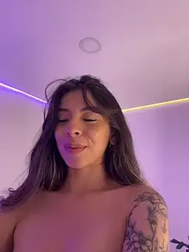 Stripchat Adult Webcam of AmmyCollinsW