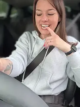 Stripchat Watch Live Sex Cams of LadyLena1