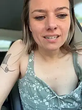 Stripchat Live Sex Cam of LadyLena1