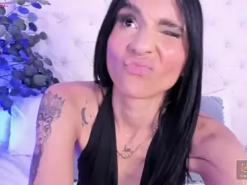 Stripchat Live Porn of sophie_pariss